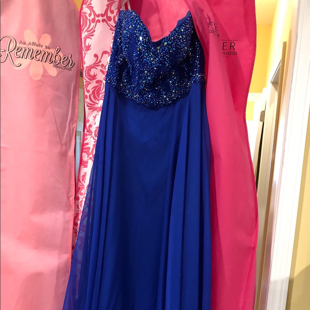 royal blue prom dress